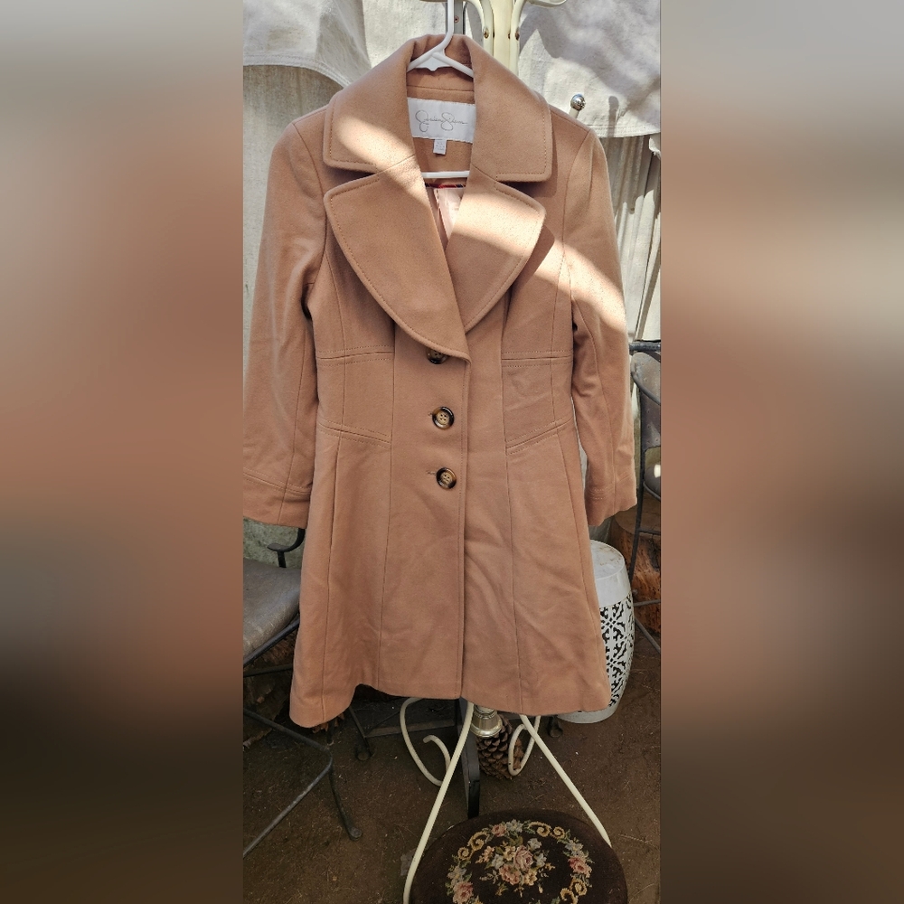 Elegant Tan Women's Coat
